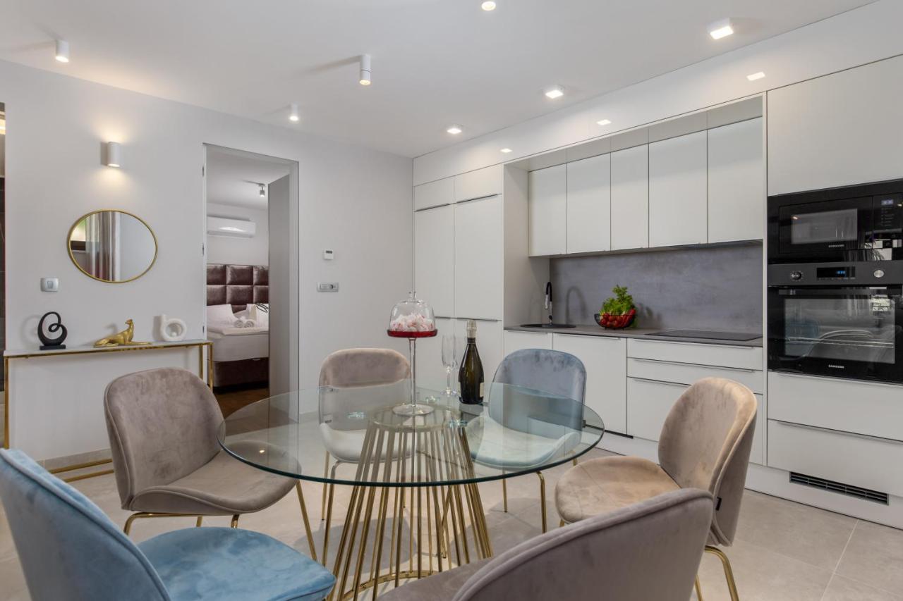 קריקווניצה Apartmani Dogas מראה חיצוני תמונה